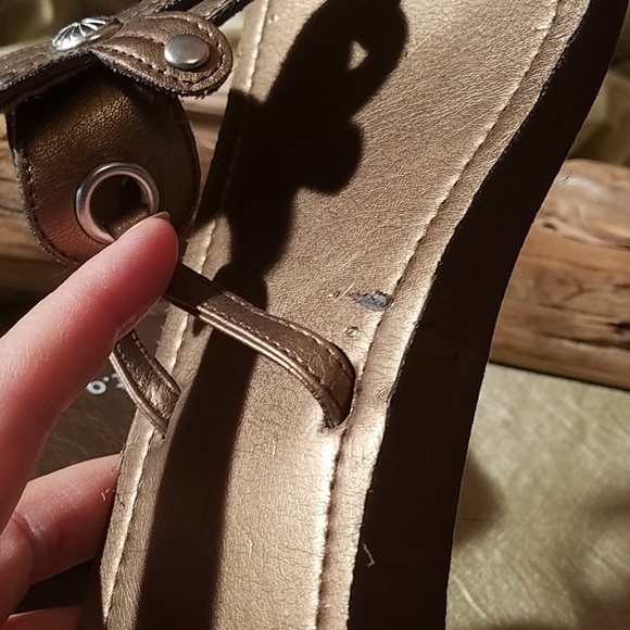 Apt. 9 sandal - Picture 6 of 6